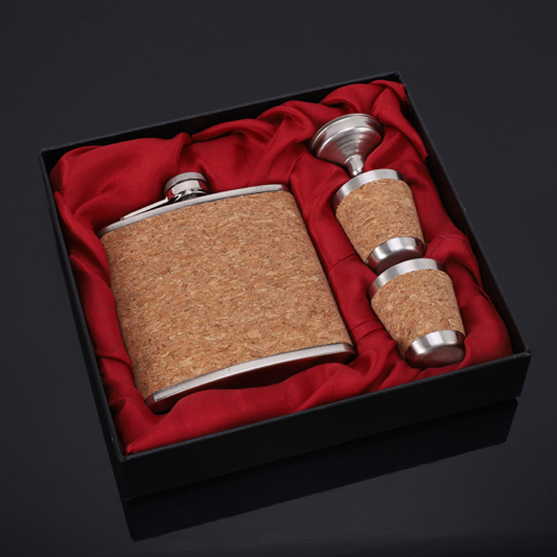 8oz Portable Flagon Hip Flask  - Wine Beer And Spirits บทวิจารณ์และราคา
