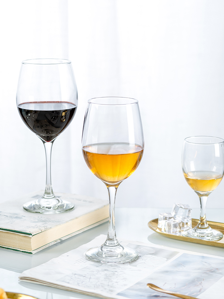 Libbey Lead-Free Crystal Glass - Wine Beer Foot บทวิจารณ์และราคา