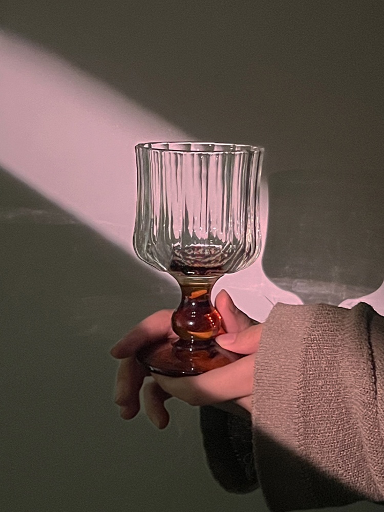 Vintage Mid-century Glass Wine - Wine Beer Foot บทวิจารณ์และราคา